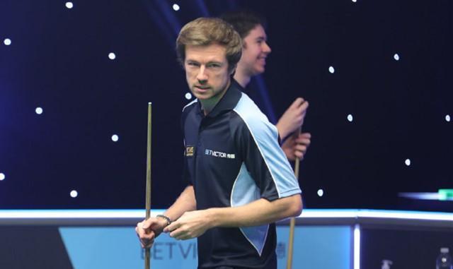 赛场上的竞 赛场上的竞