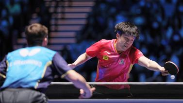 目前效力于 目前效力于