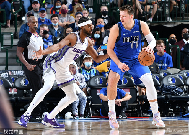 赛季中甲的 赛季中甲的