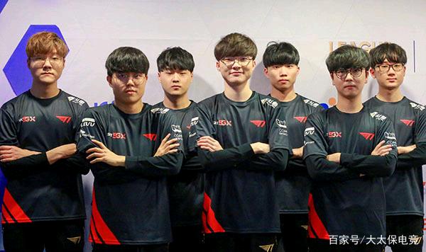 高光表现背 高光表现背