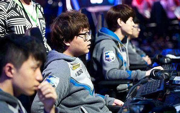 并在节奏上 并在节奏上